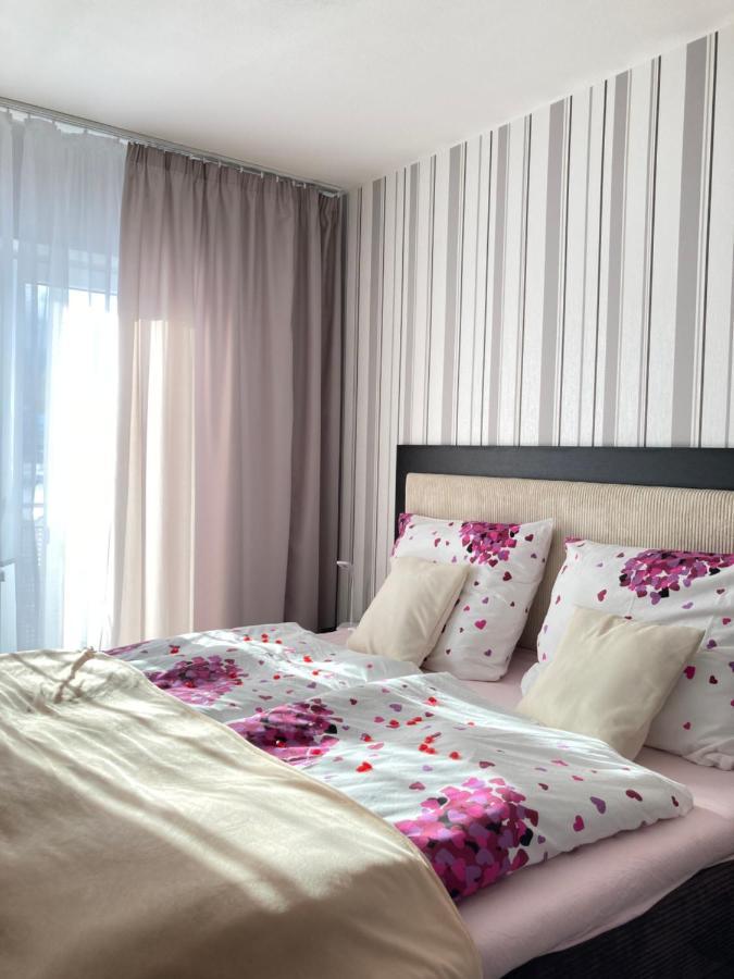 Privat Air - Pavcina Lehota Apartman Lipótszentmiklós Kültér fotó