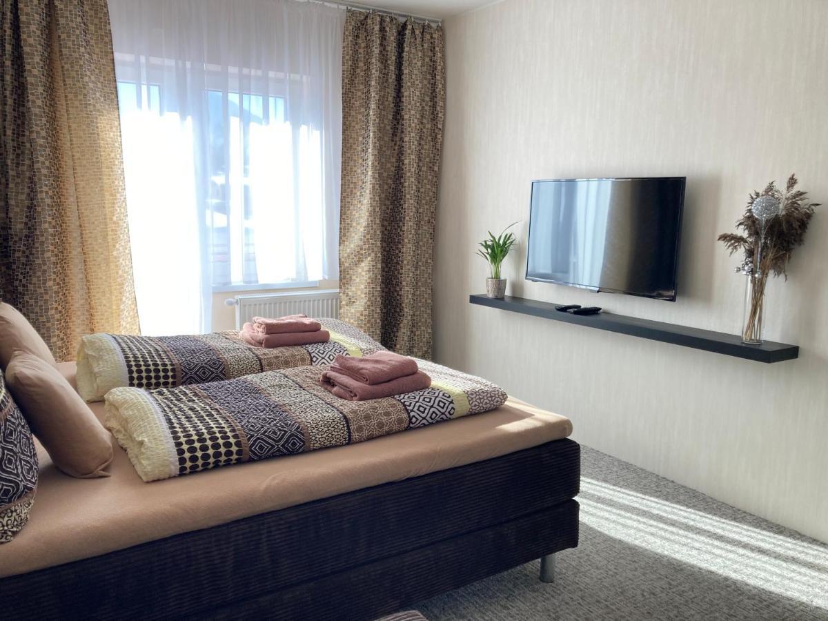 Privat Air - Pavcina Lehota Apartman Lipótszentmiklós Kültér fotó