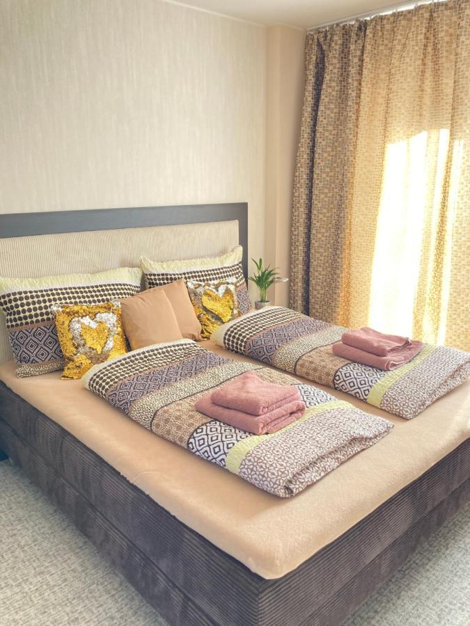Privat Air - Pavcina Lehota Apartman Lipótszentmiklós Kültér fotó